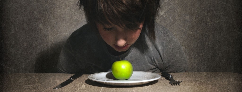 To eat or not to eat? -- by daniellehelm | Eating Disorders in Adolescence